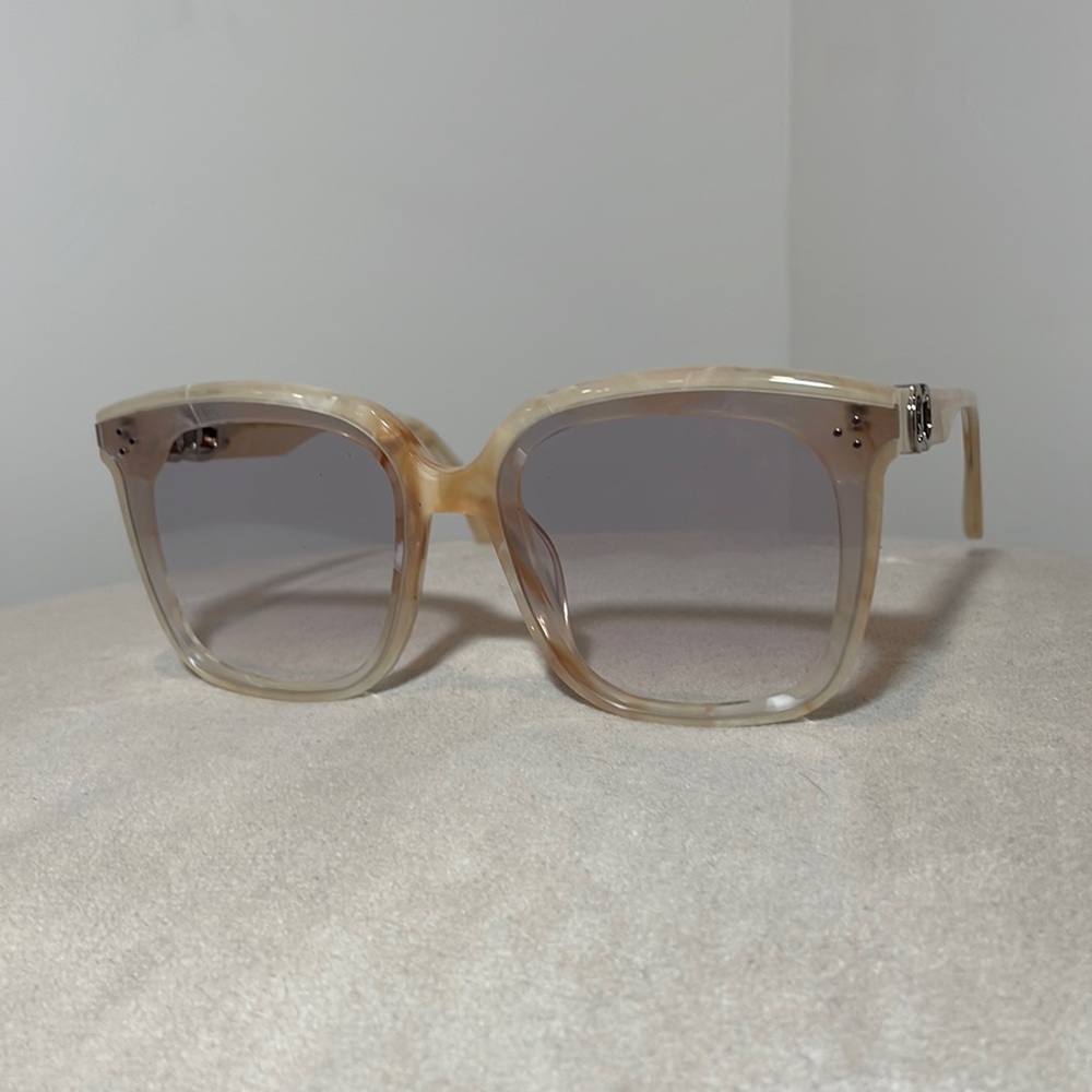 Gentle Monster x Jennie BEC1 glasses